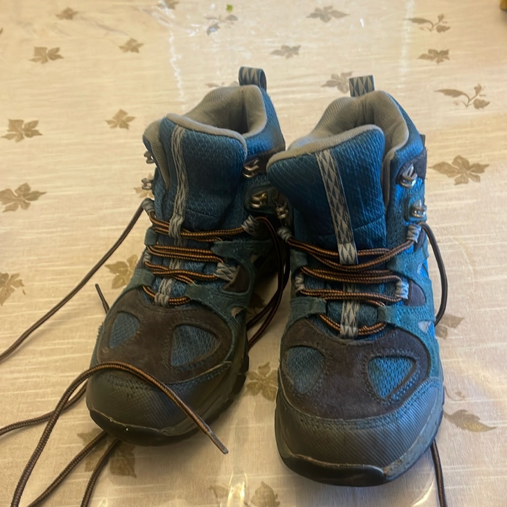 Boys ll bean hiking boots